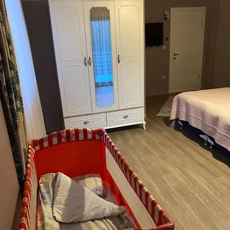 Otel Bahce'de