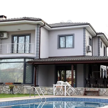 Bahce'de * Sapanca